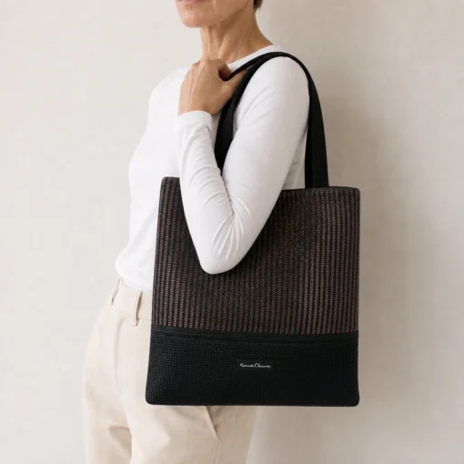 CNR235 Tote Bag Purple close-up model shot
